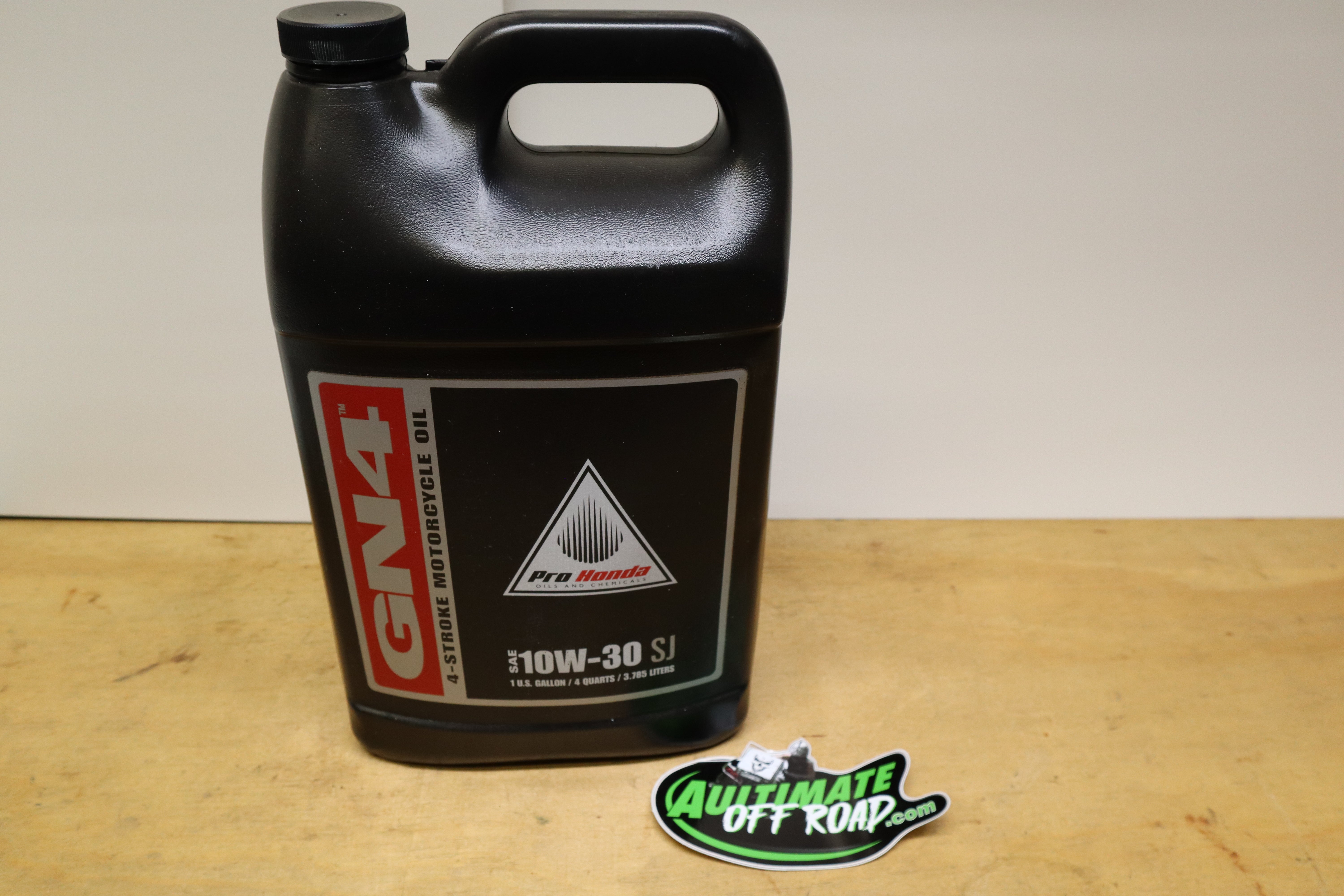 HONDA OIL GN4 10W-30 GALLON  HONDA GN4 10W-30 QUART